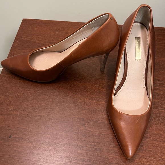 Louise Et Cie Leather Heels - Size 8 - Picture 2 of 7